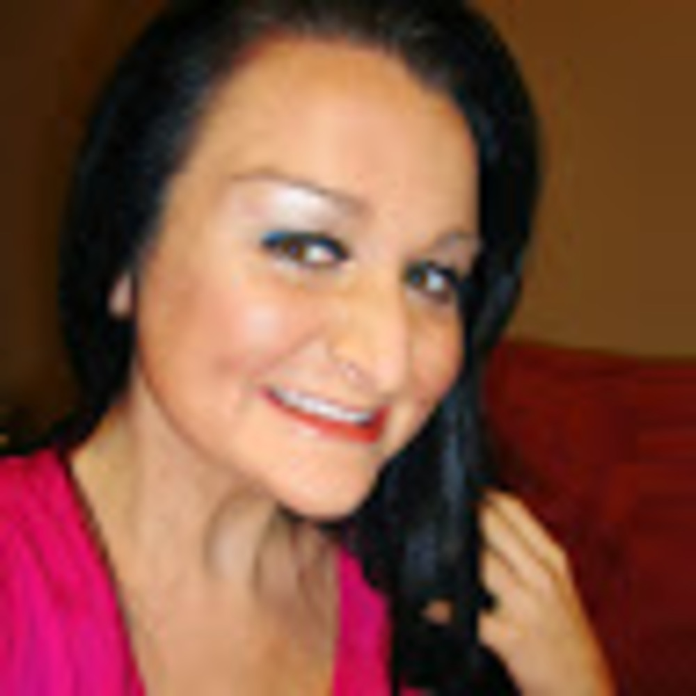 Meet your Posher, Suzanne